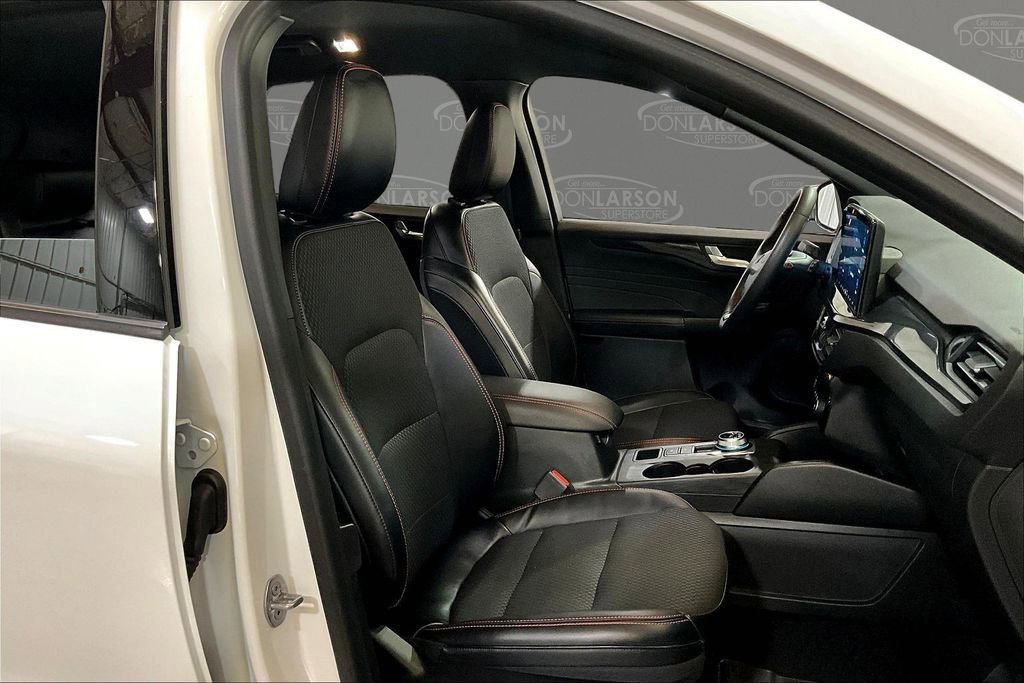 Used 2023 Ford Escape ST-Line Select w/ Tech Pack #2 image 15