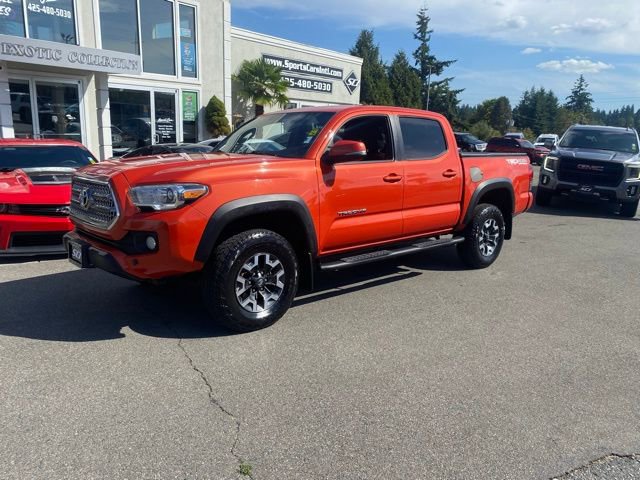Used 2017 Toyota Tacoma TRD Off-Road image 1