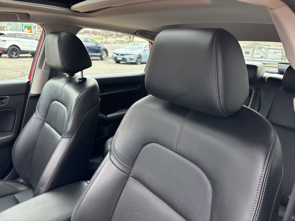 Used 2024 Honda Civic EX-L image 22