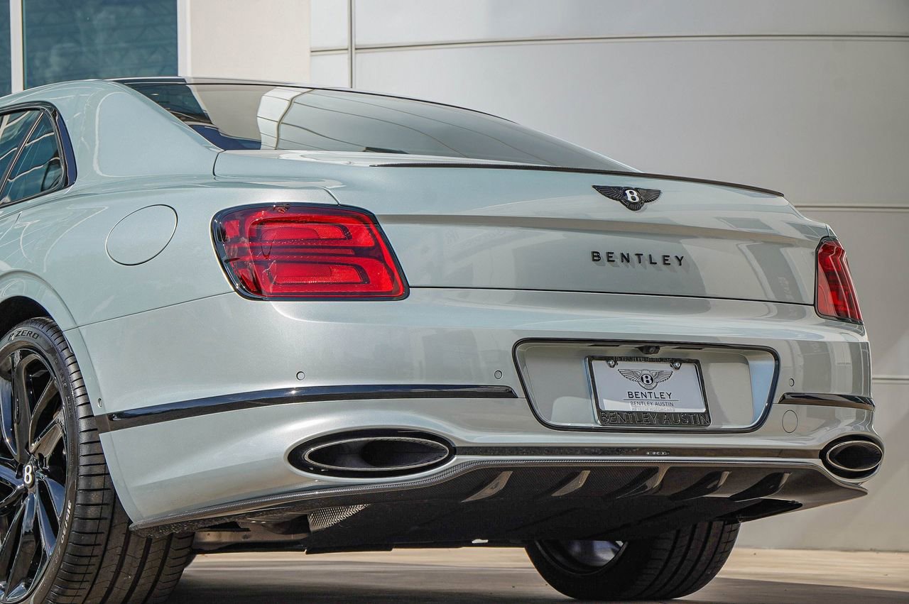 New 2026 Bentley Flying Spur Plug-In Hybrid AWD/4WD image 17