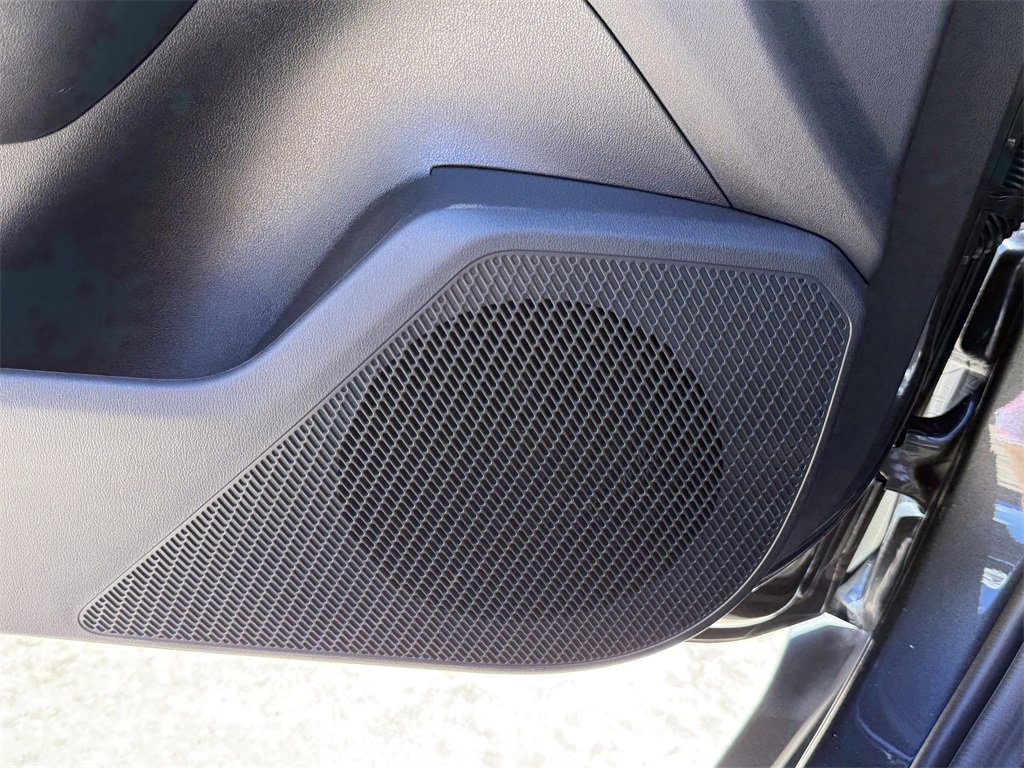 New 2025 Kia K4 LXS image 19