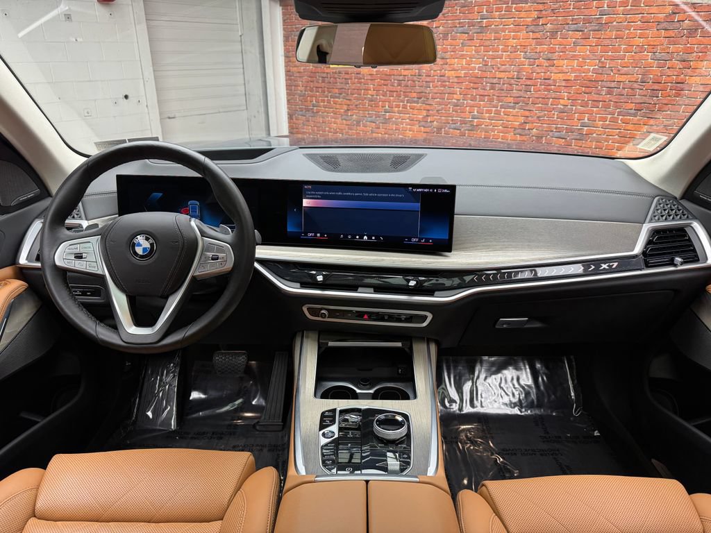 Certified 2024 BMW X7 xDrive40i w/ Executive Package AWD/4WD image 13