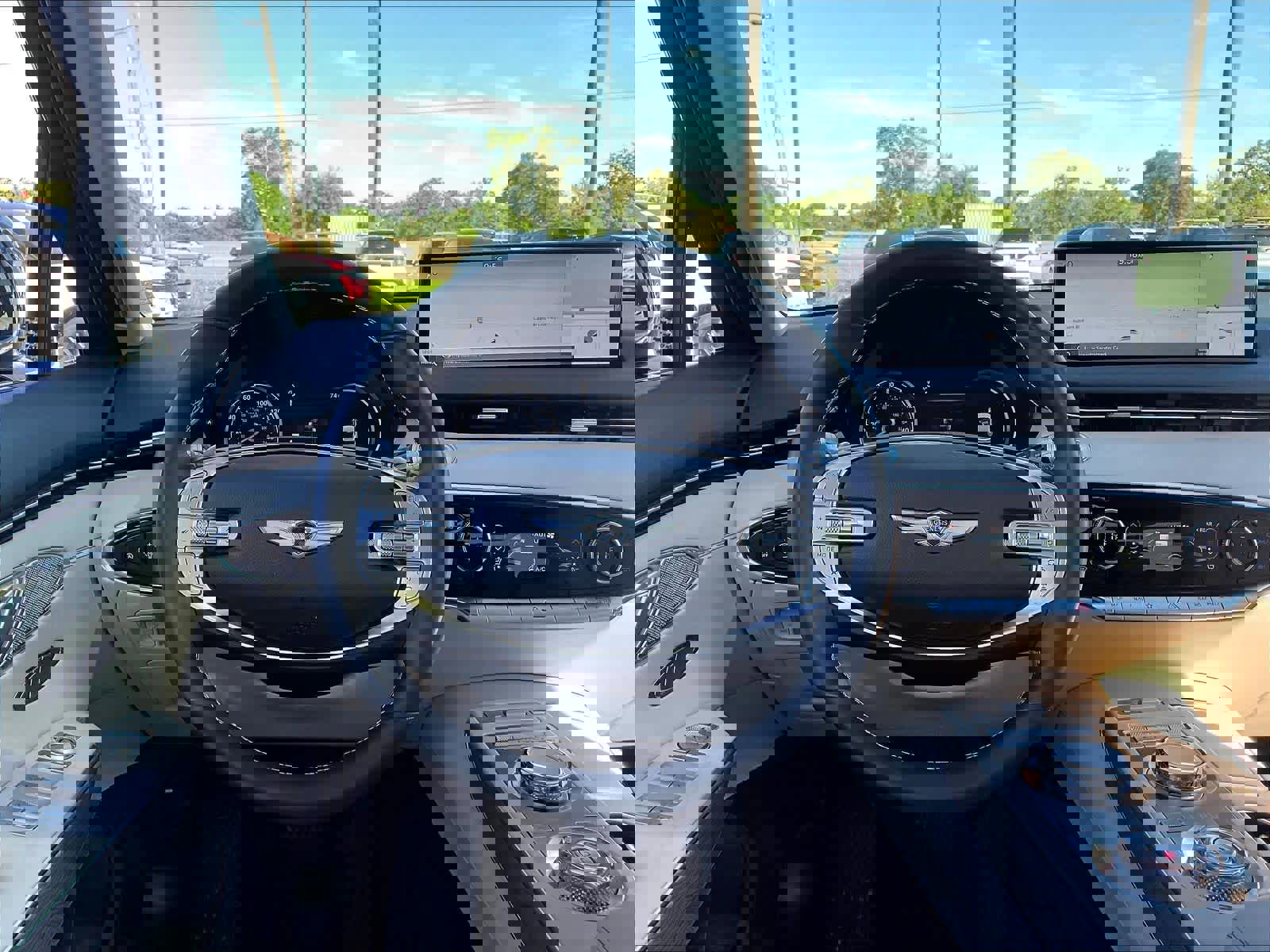 Used 2025 Genesis GV70 2.5T w/ Advanced Package image 6