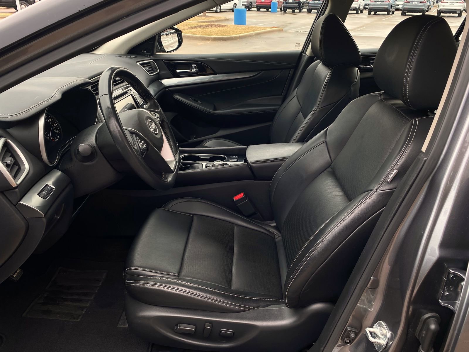 Used 2023 Nissan Maxima SL image 10