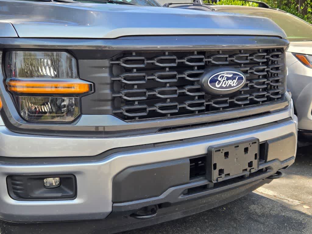 Used 2024 Ford F150 STX AWD/4WD image 3
