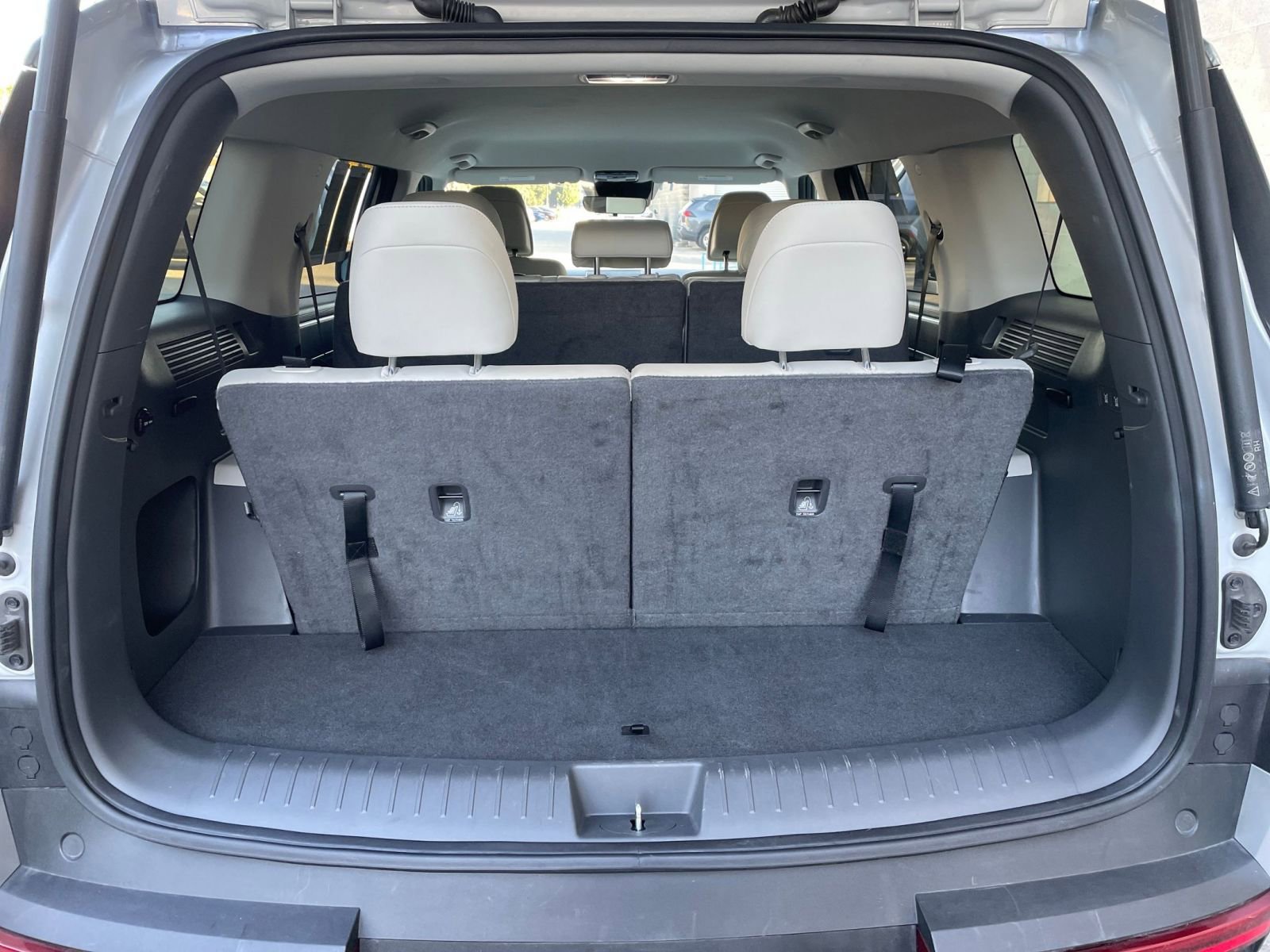 Used 2025 Hyundai Santa Fe SEL image 33