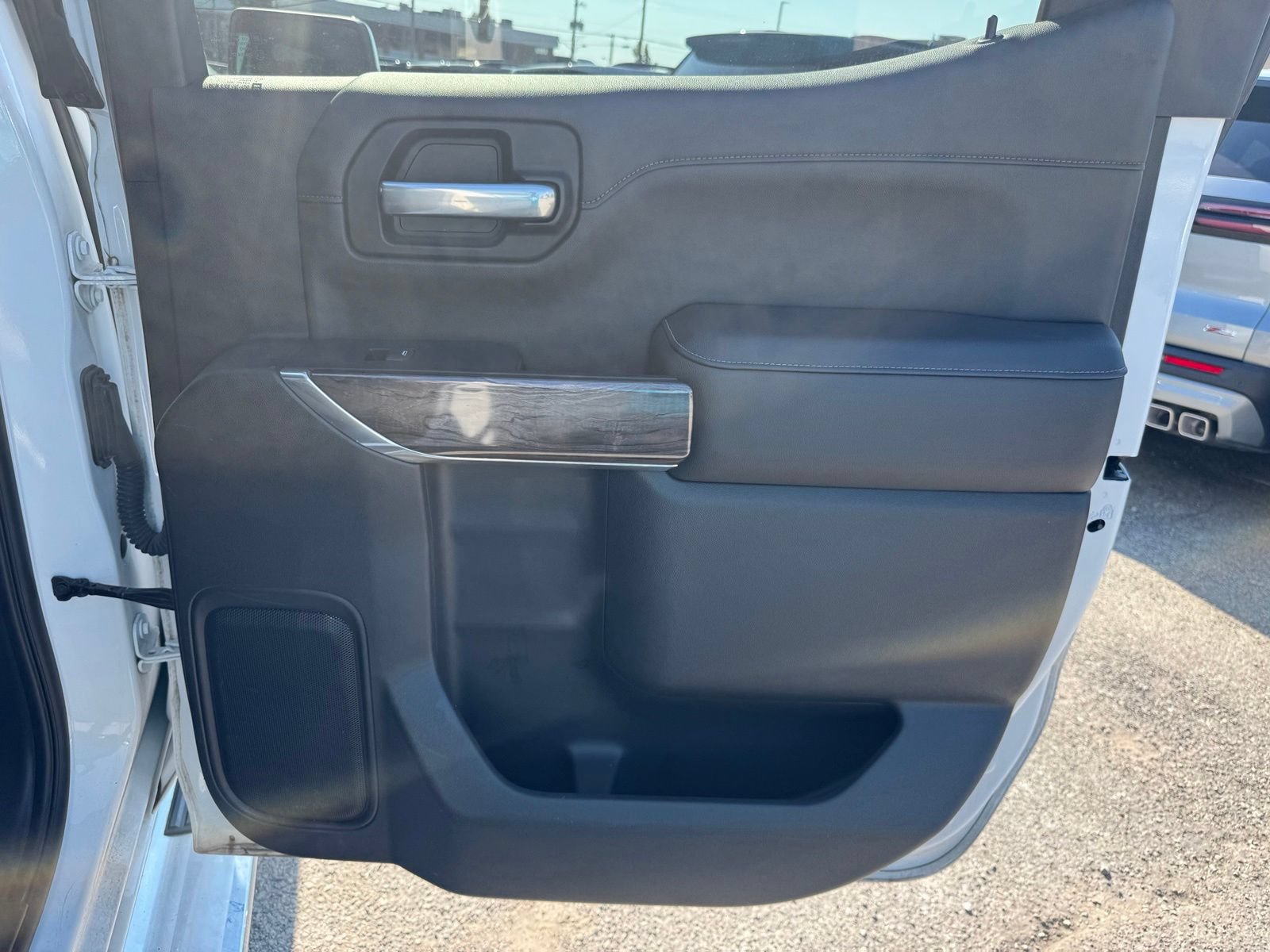 Used 2019 Chevrolet Silverado 1500 LTZ AWD/4WD image 26