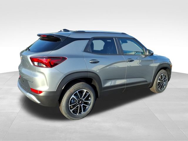 New 2026 Chevrolet TrailBlazer LT w/ Driver Confidence Package FWD image 3
