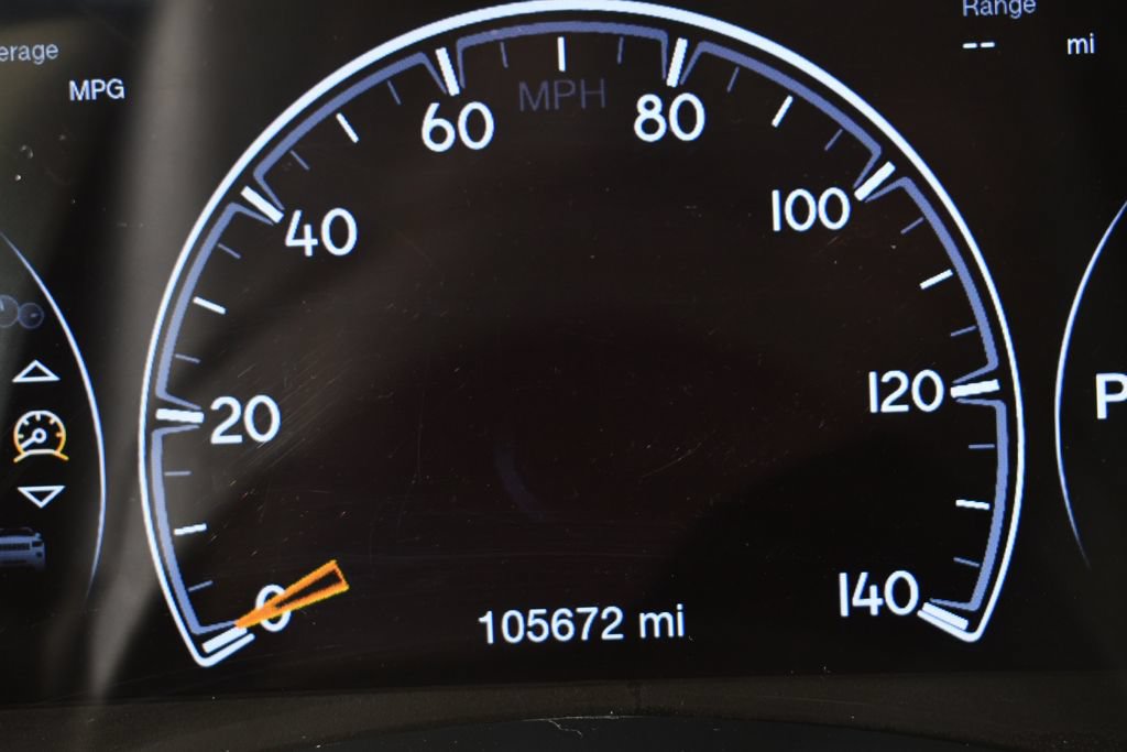 Used 2021 Jeep Grand Cherokee Laredo X AWD/4WD image 27