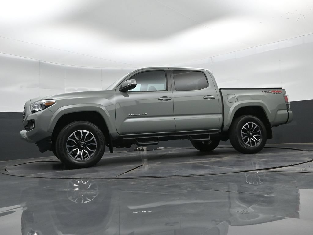 Used 2023 Toyota Tacoma TRD Sport AWD/4WD image 38