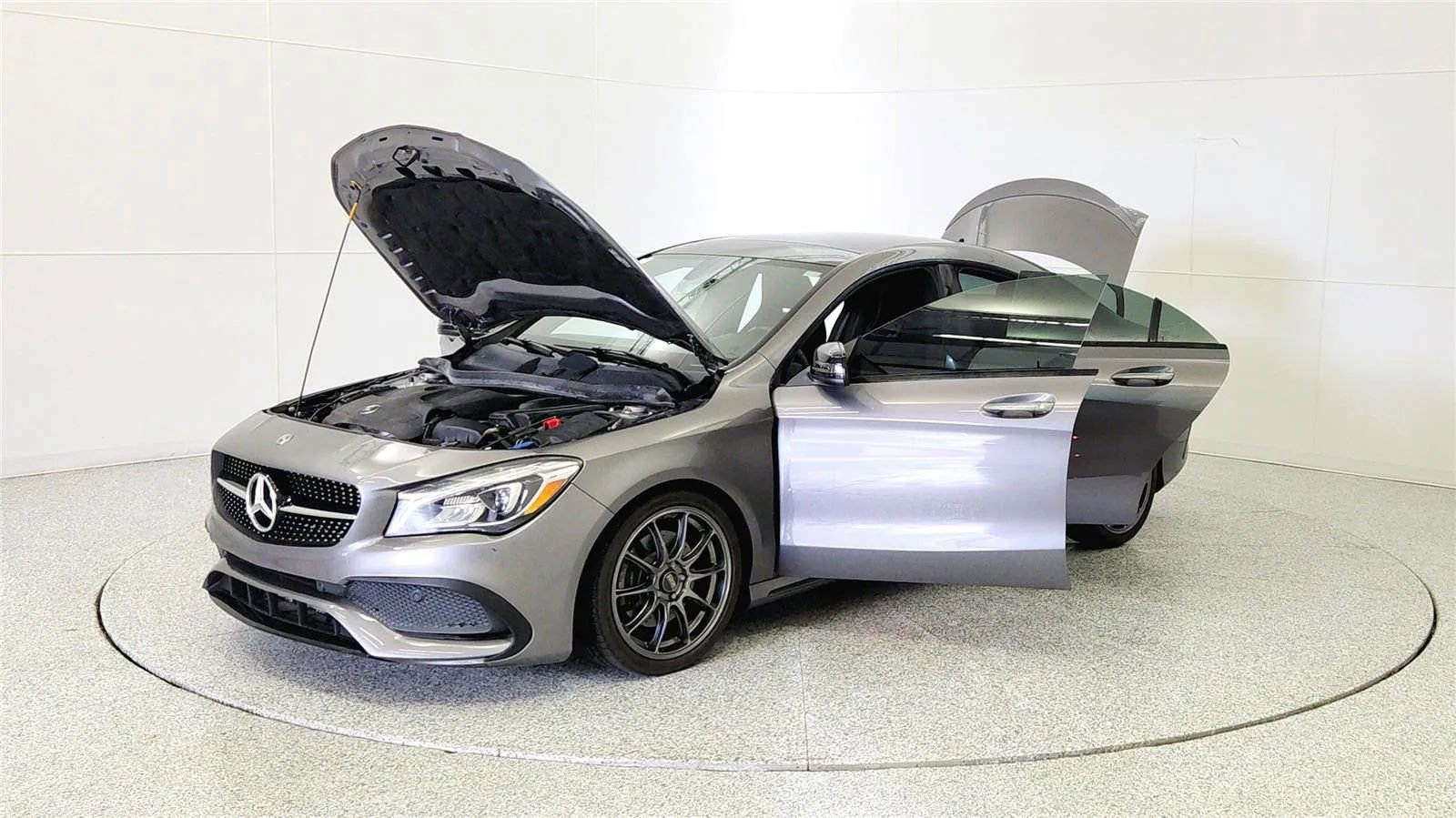 Used 2019 Mercedes-Benz CLA 250 image 10