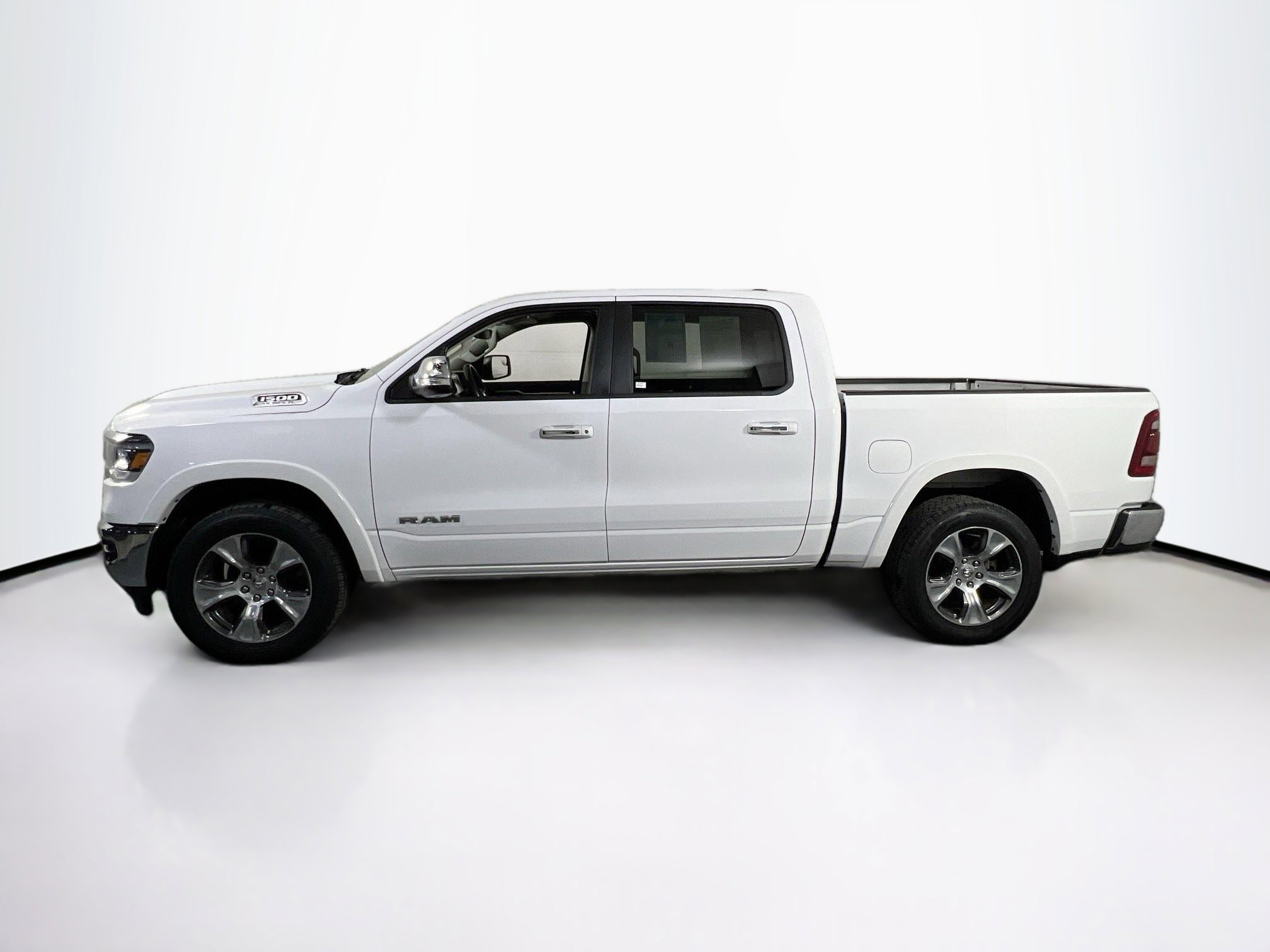 Used 2022 RAM 1500 Laramie AWD/4WD image 8