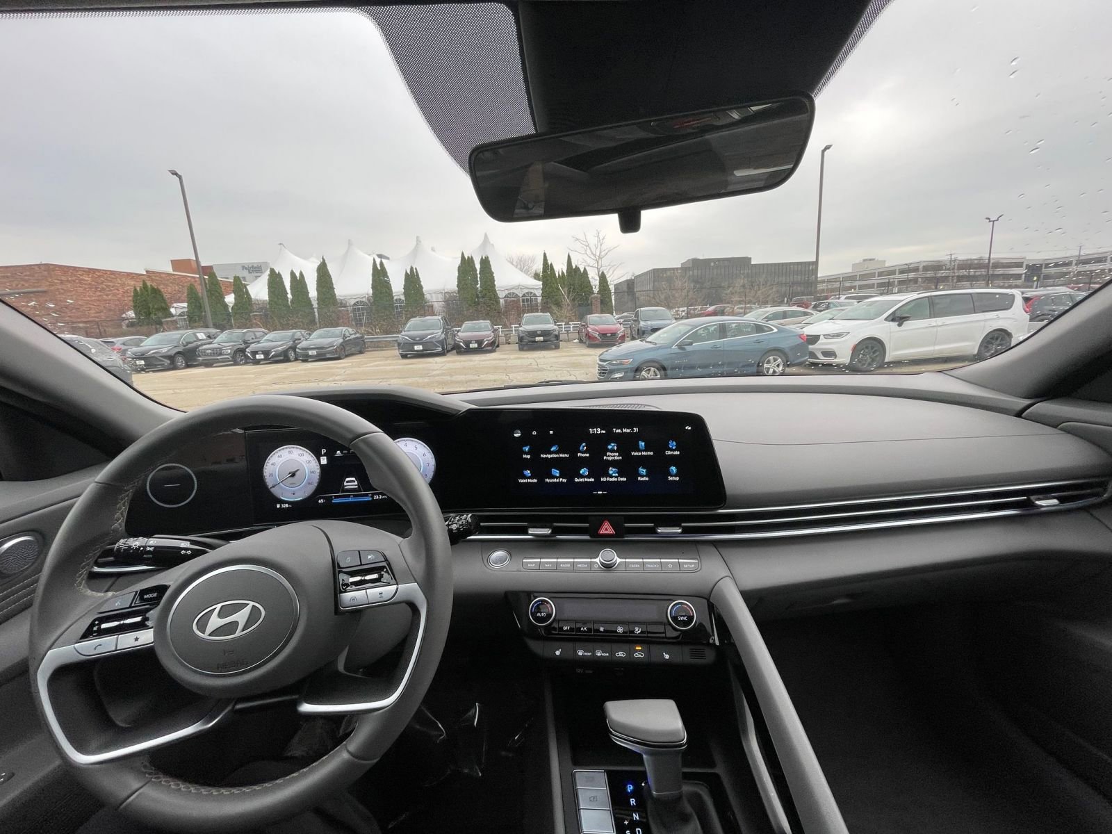 Used 2025 Hyundai Elantra SEL image 34