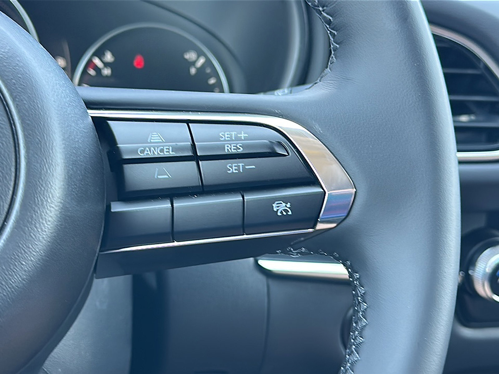 New 2025 MAZDA CX-30 AWD 2.5 S w/ Preferred Package image 18