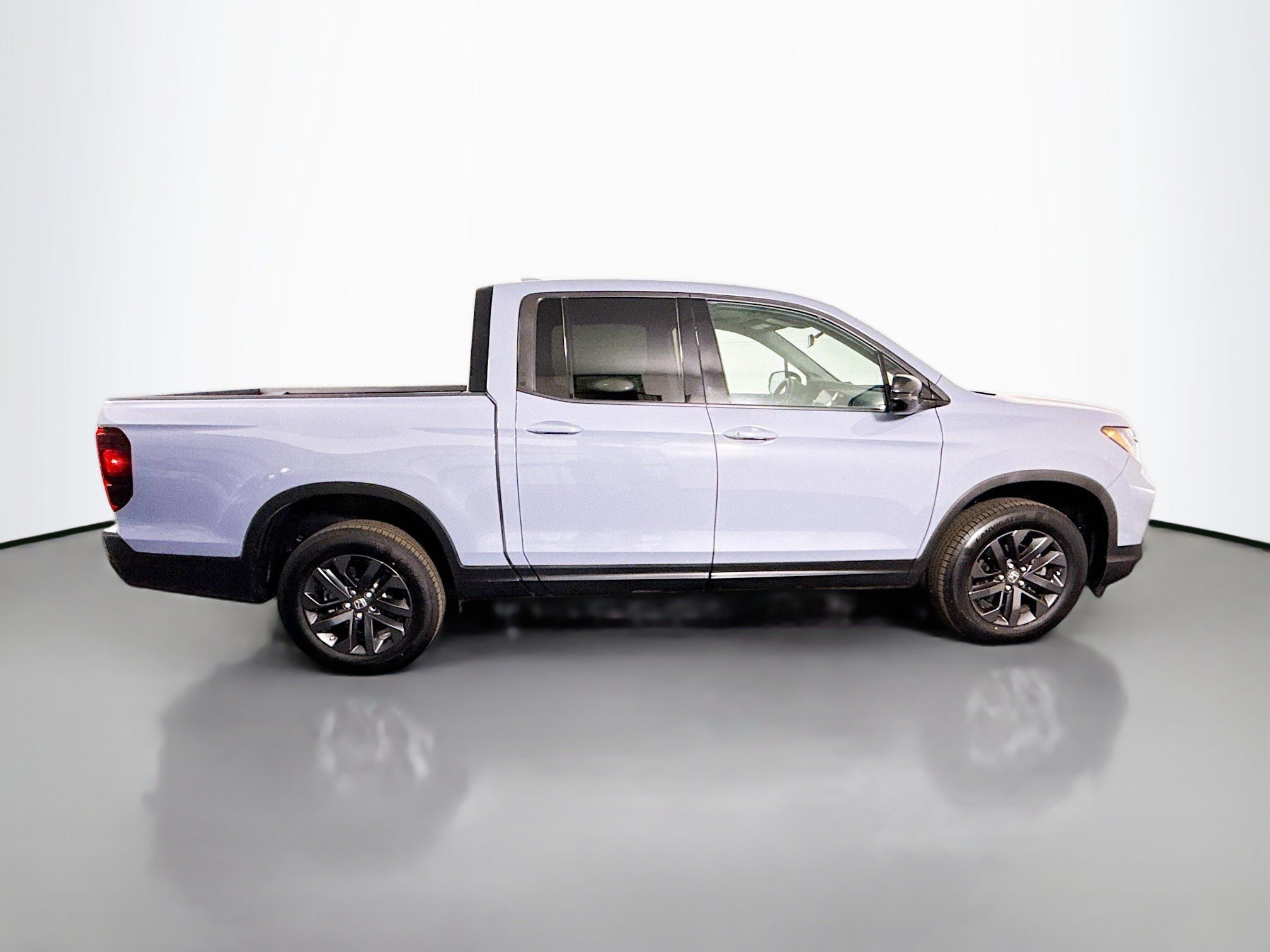 Used 2024 Honda Ridgeline Sport image 11