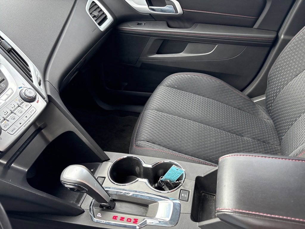 Used 2010 GMC Terrain SLE image 19