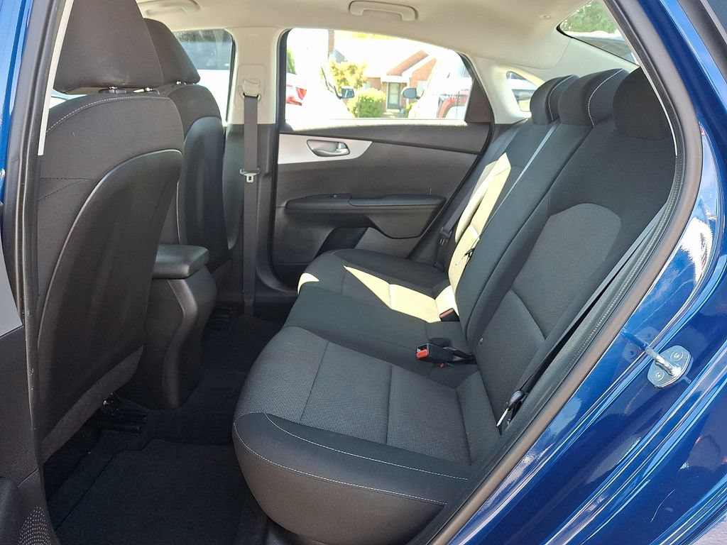 Used 2023 Kia Forte LXS FWD image 12