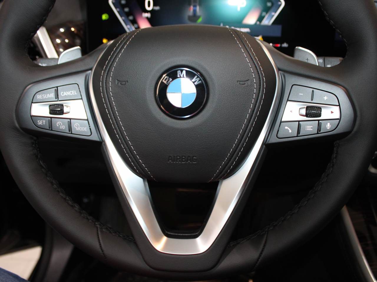 Used 2026 BMW X5 xDrive40i w/ Climate Comfort Package AWD/4WD image 22