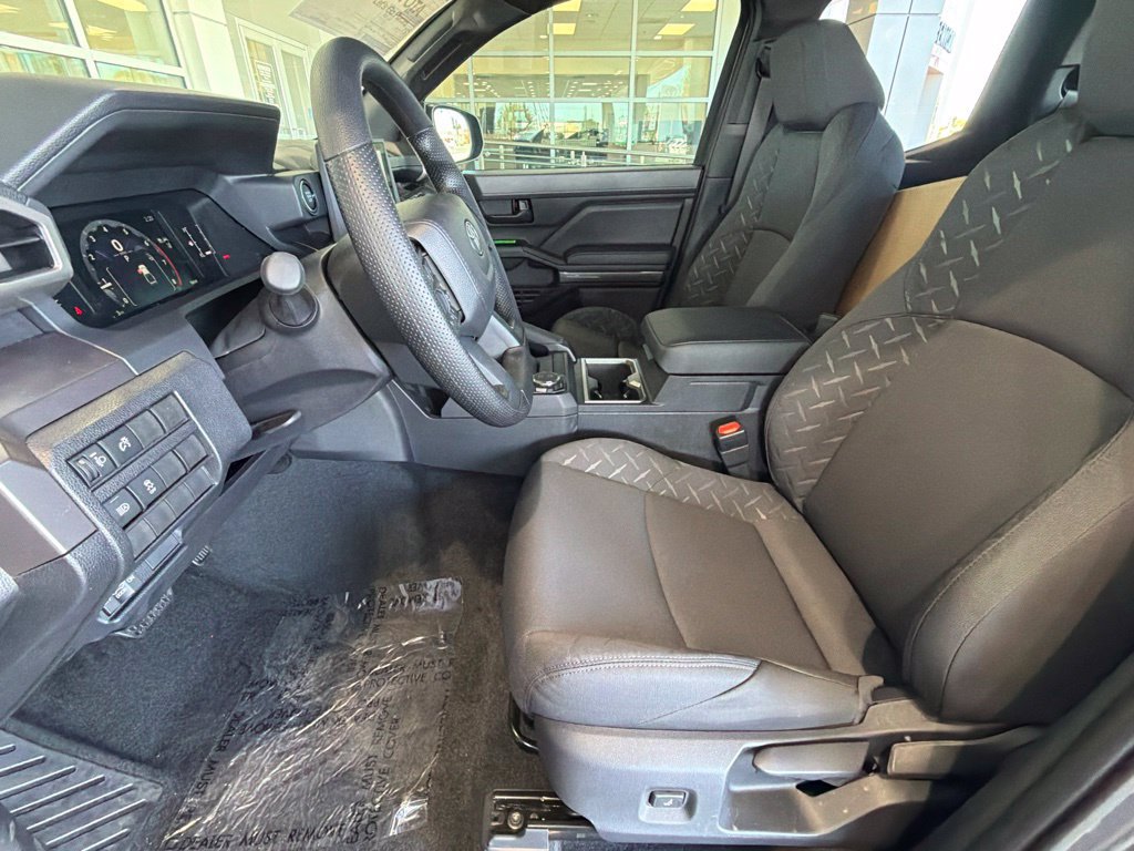 New 2026 Toyota Tacoma SR5 AWD/4WD image 17