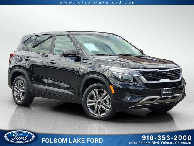Used 2022 Kia Seltos LX AWD/4WD image 1