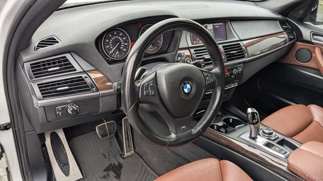 Used 2013 BMW X5 xDrive35i image 11