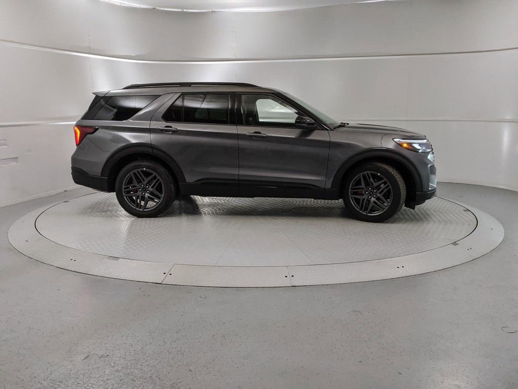 New 2025 Ford Explorer ST w/ Sun And Sound Package image 2