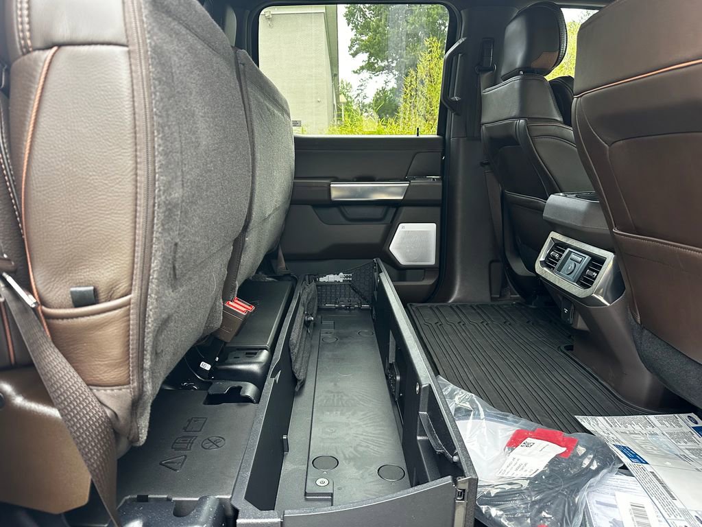New 2025 Ford F250 King Ranch w/ Chrome Package image 58