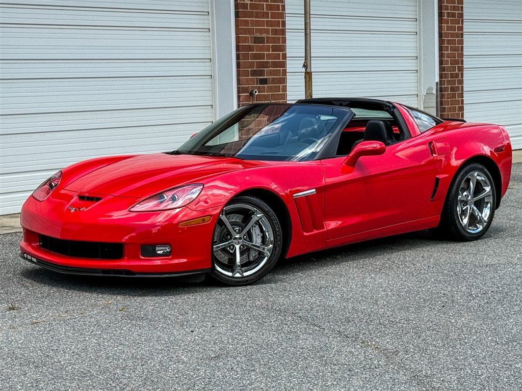Used 2012 Chevrolet Corvette Grand Sport w/ 2LT Preferred Equipment Group RWD image 12