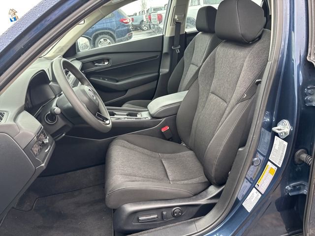 Used 2023 Honda Accord EX image 9