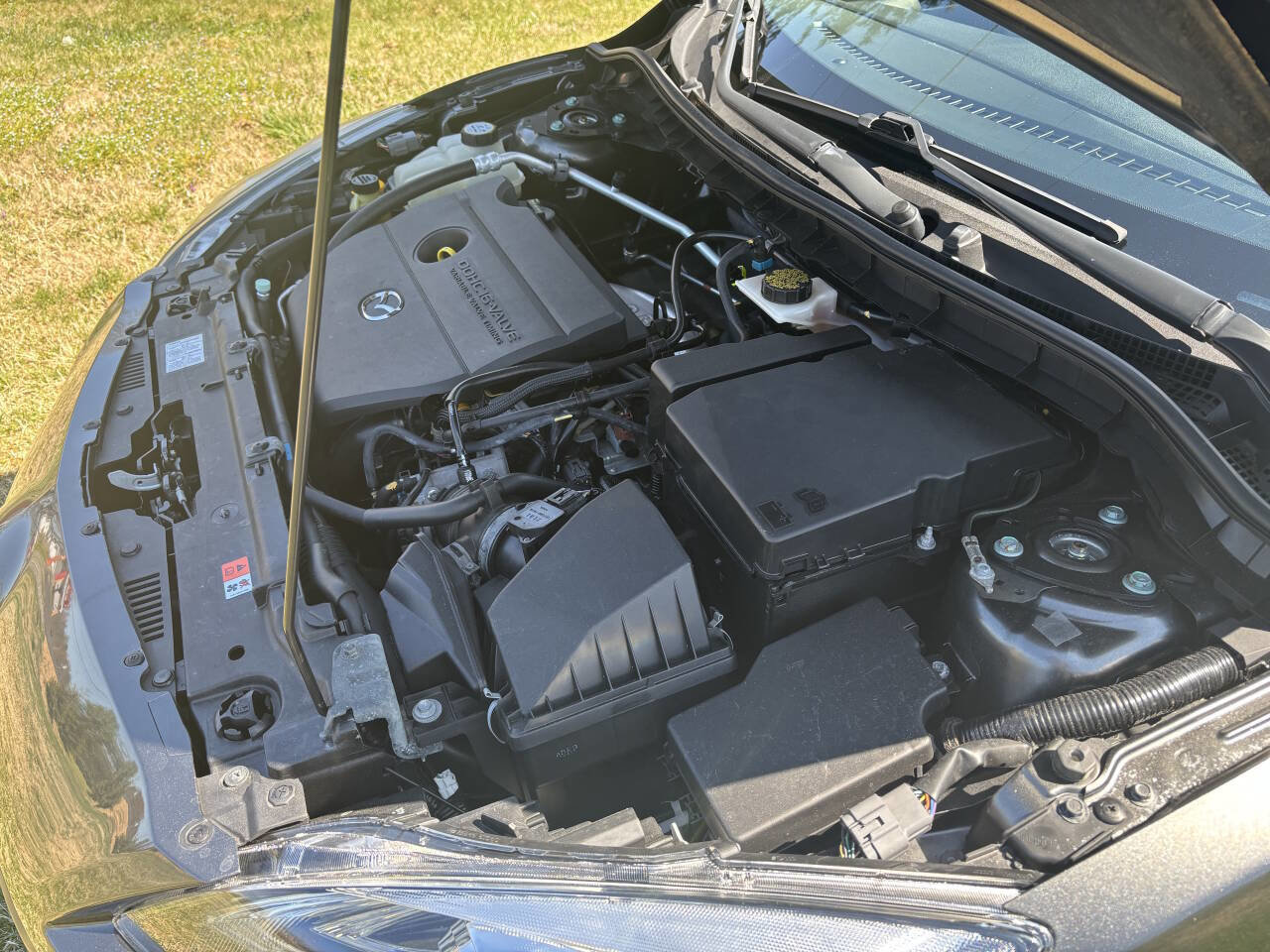 Used 2011 MAZDA MAZDA3 s Sport w/ Tech Pkg image 26