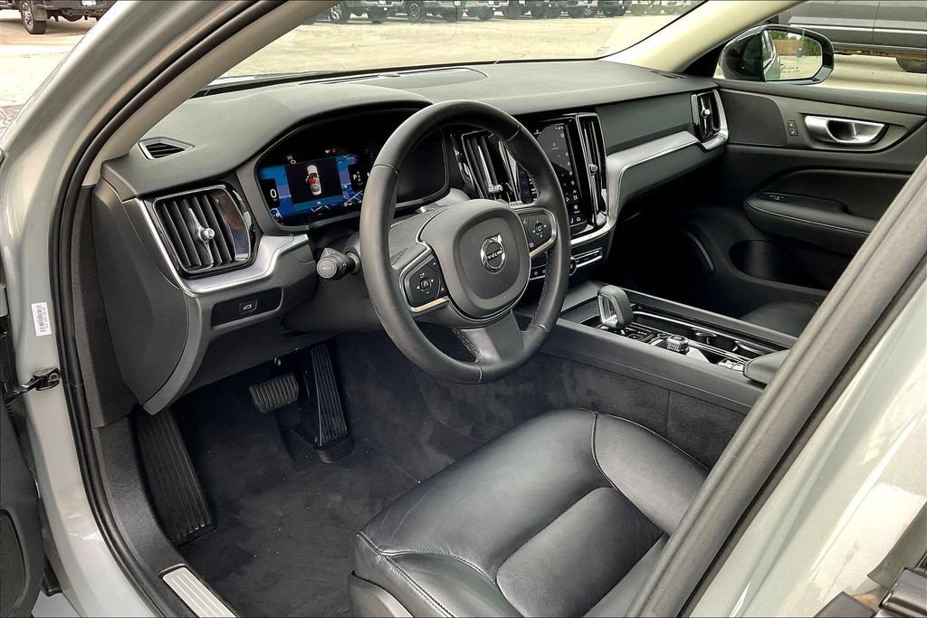 Used 2024 Volvo S60 B5 Core AWD/4WD image 21