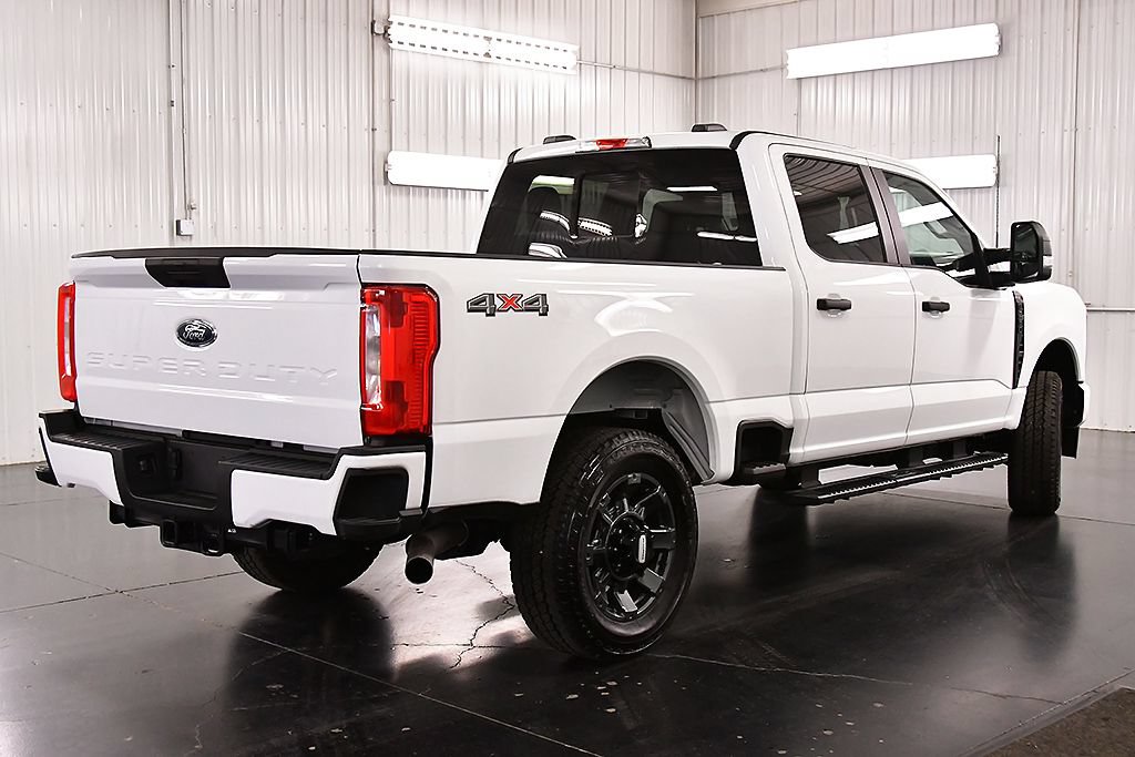 Used 2026 Ford F250 XL w/ STX Appearance Package AWD/4WD image 7
