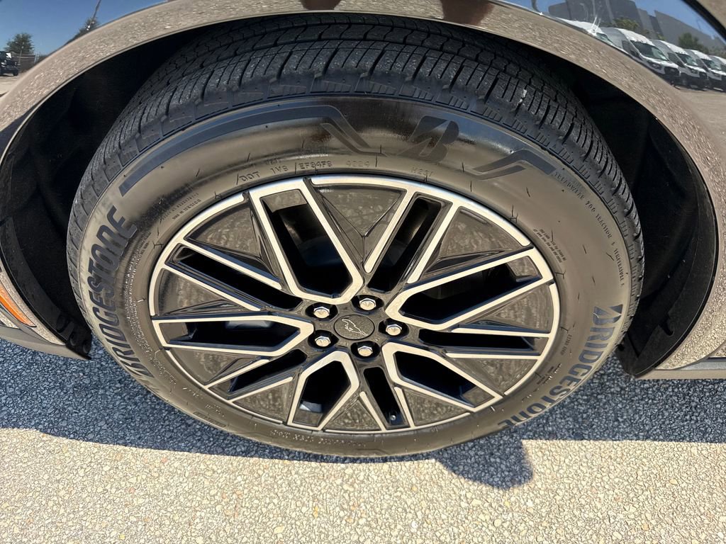 Certified 2025 Ford Mustang Mach-E Premium RWD image 12