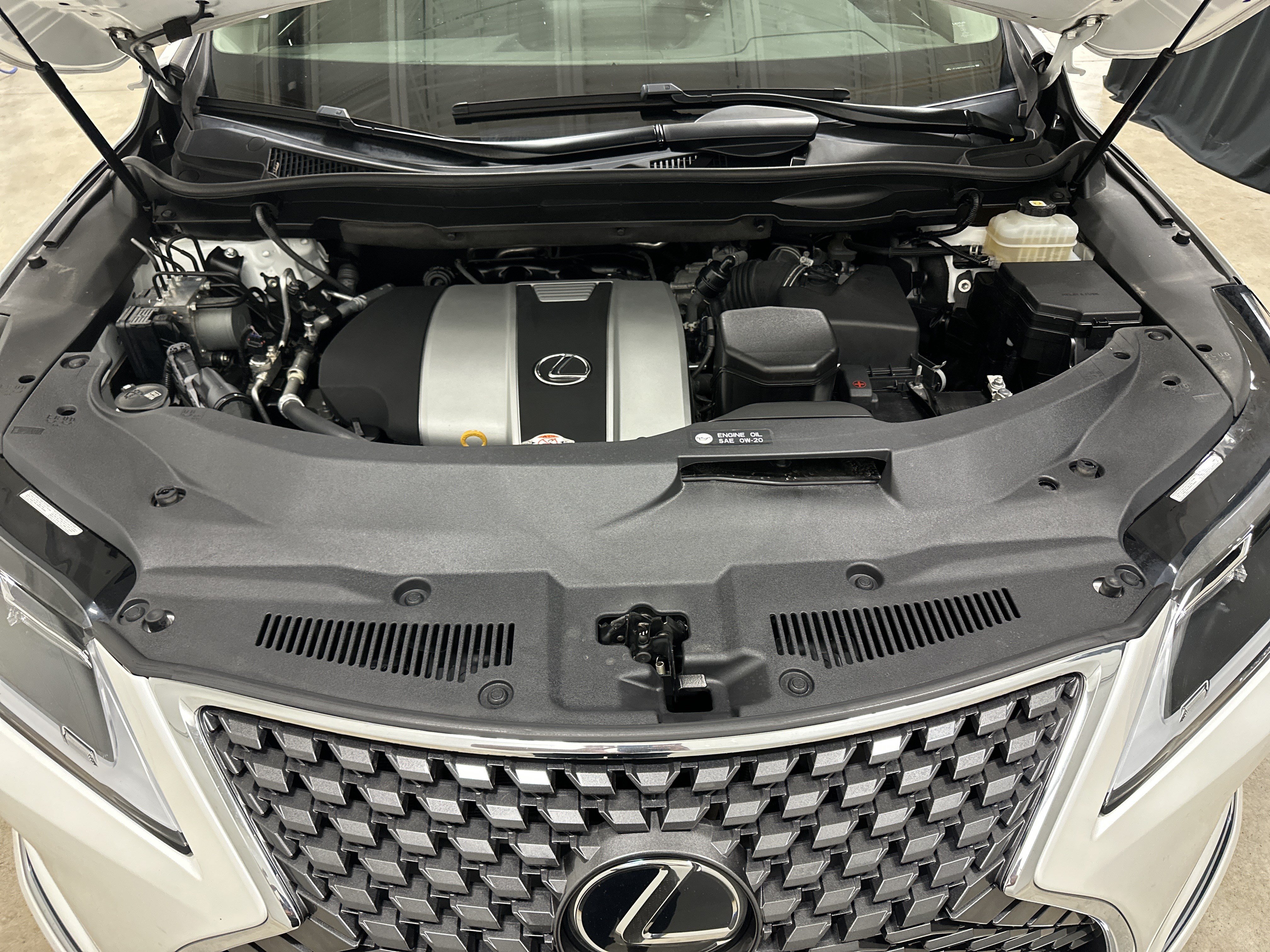Used 2021 Lexus RX 350L Premium w/ Premium Package AWD/4WD image 35