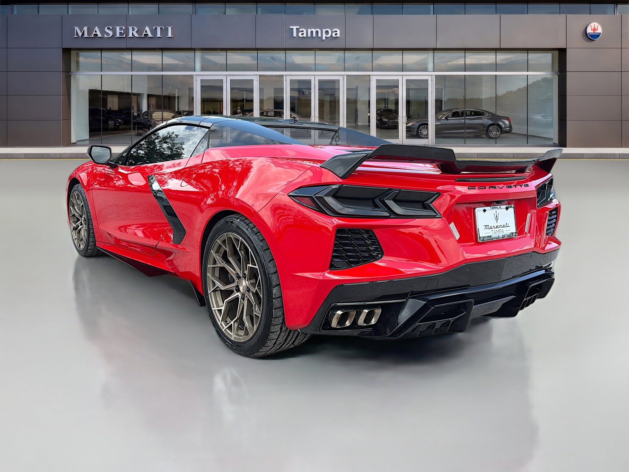 Used 2021 Chevrolet Corvette Stingray Convertible w/ Z51 Performance Package RWD image 5