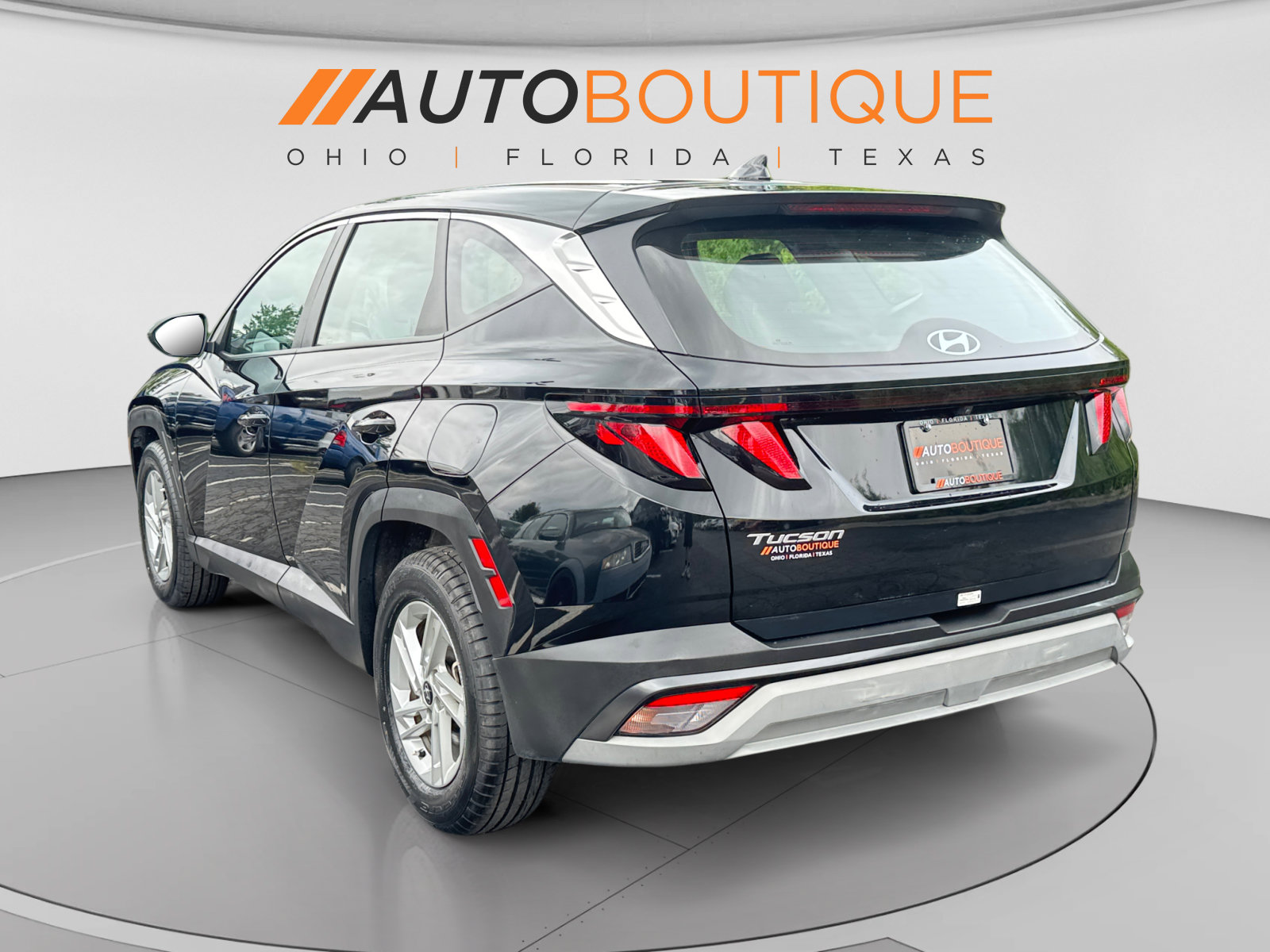 Used 2025 Hyundai Tucson SE FWD image 7