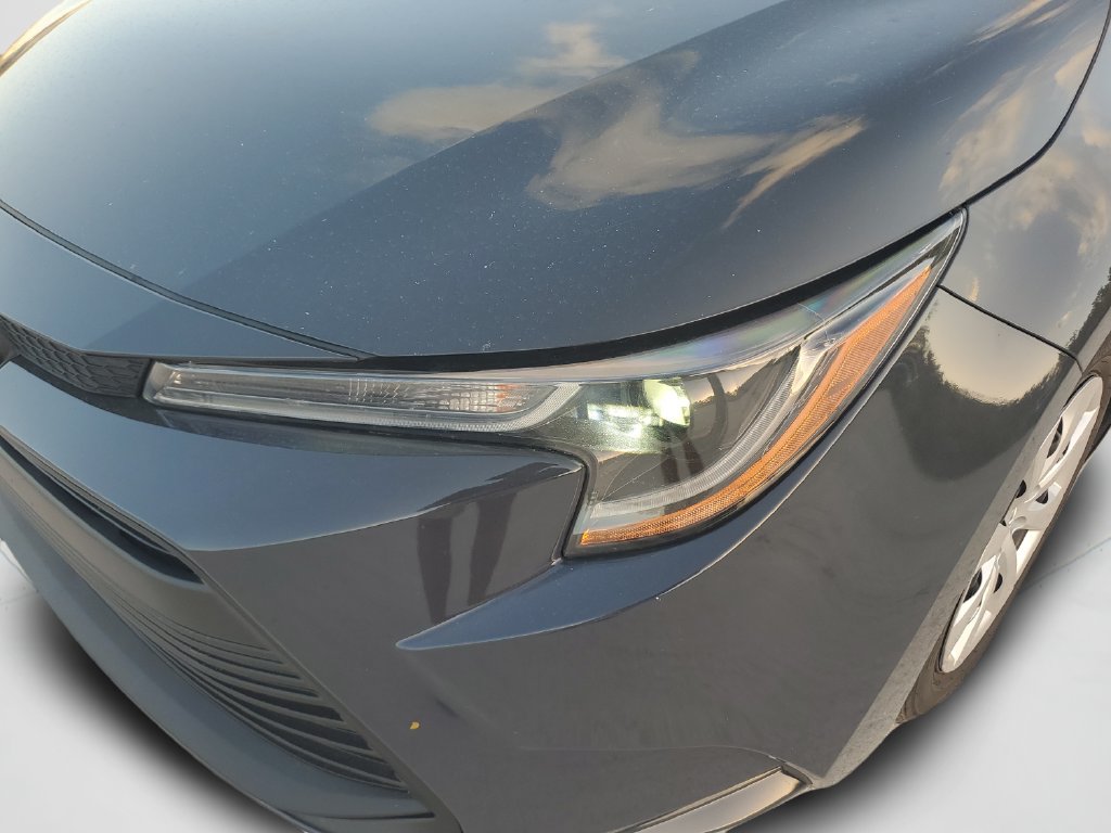 Used 2024 Toyota Corolla LE FWD image 23