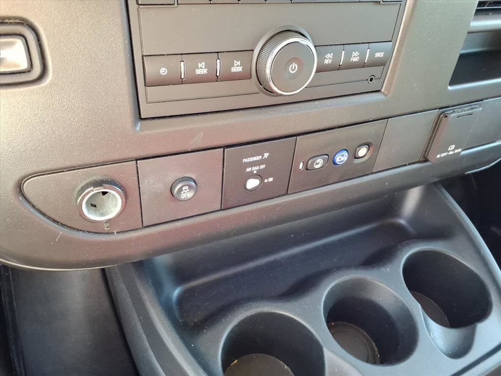 Used 2024 GMC Savana 2500 w/ Driver Convenience Package RWD image 25