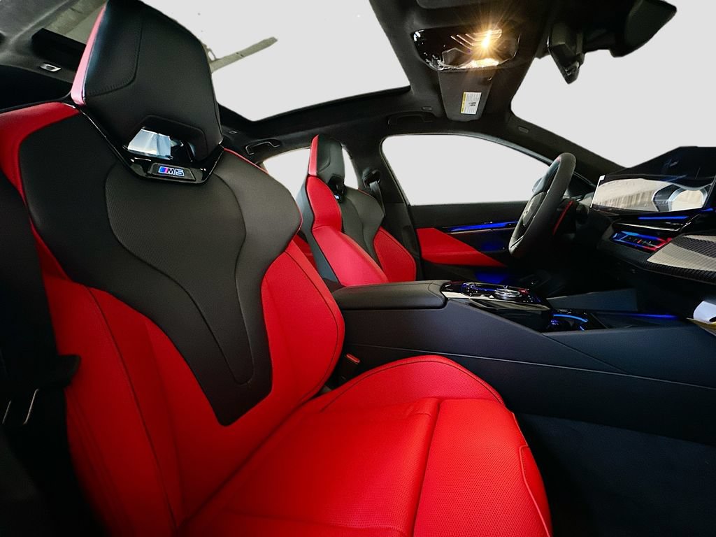 New 2027 BMW M5 w/ Executive Package AWD/4WD image 30