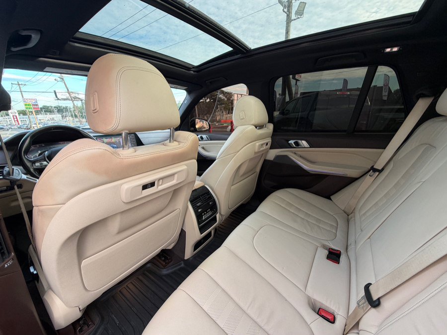 Used 2019 BMW X5 xDrive40i w/ Premium Package 2 AWD/4WD image 31