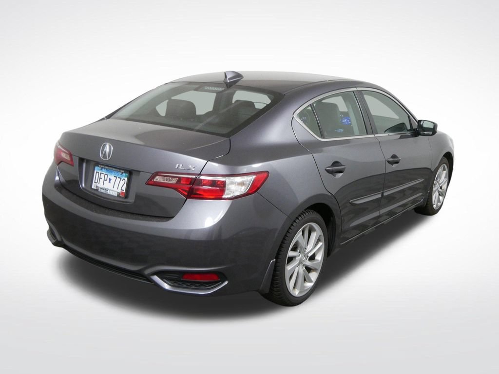 Used 2018 Acura ILX w/ Premium Package FWD video 3