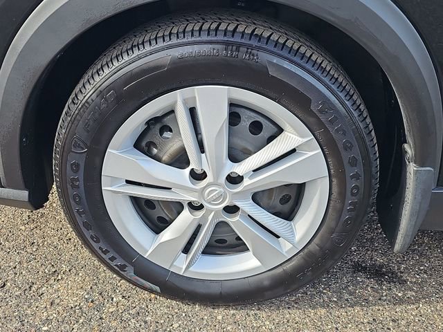 Used 2024 Nissan Kicks S image 32