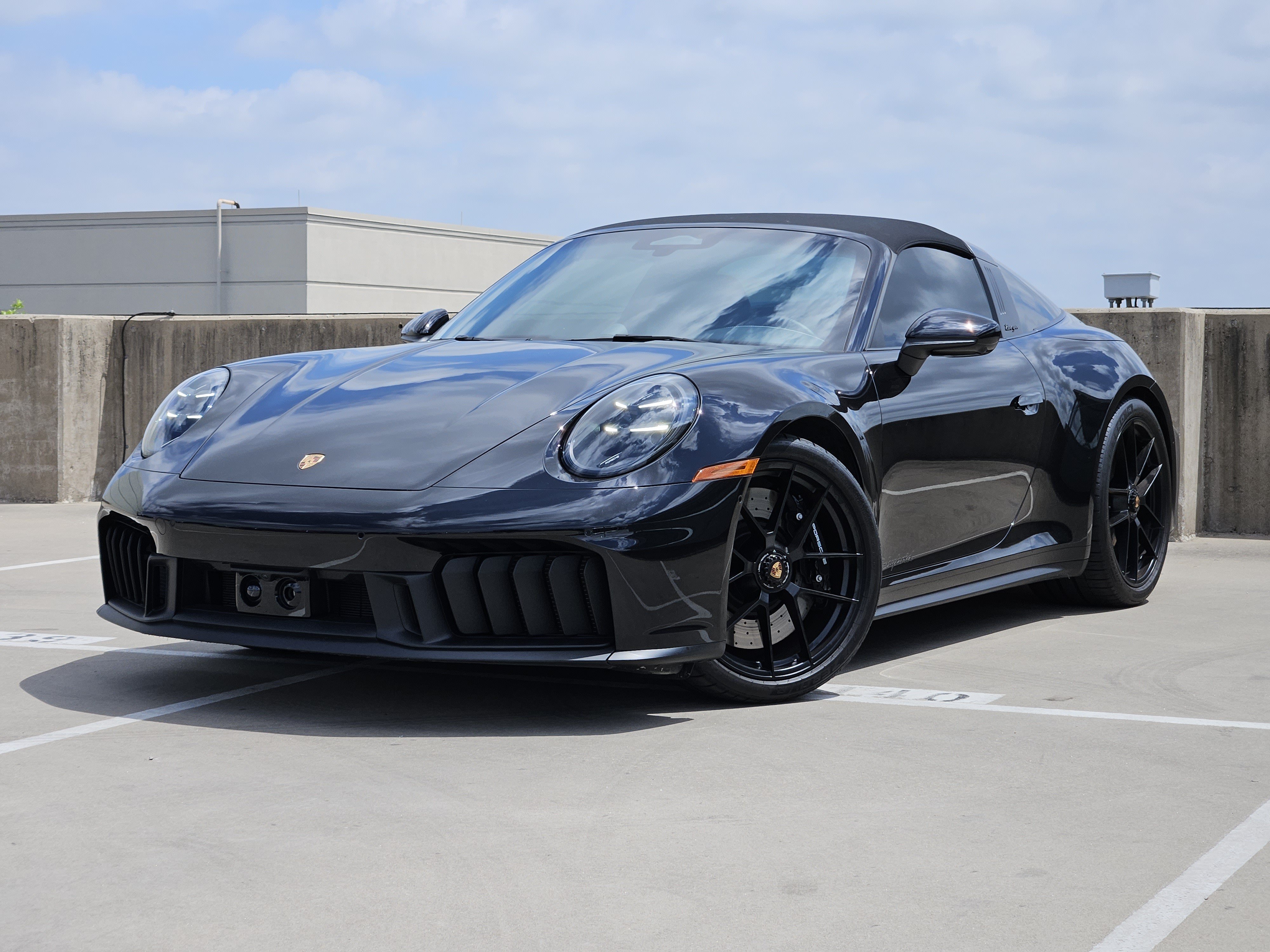 Certified 2026 Porsche 911 Targa 4 GTS AWD/4WD image 1