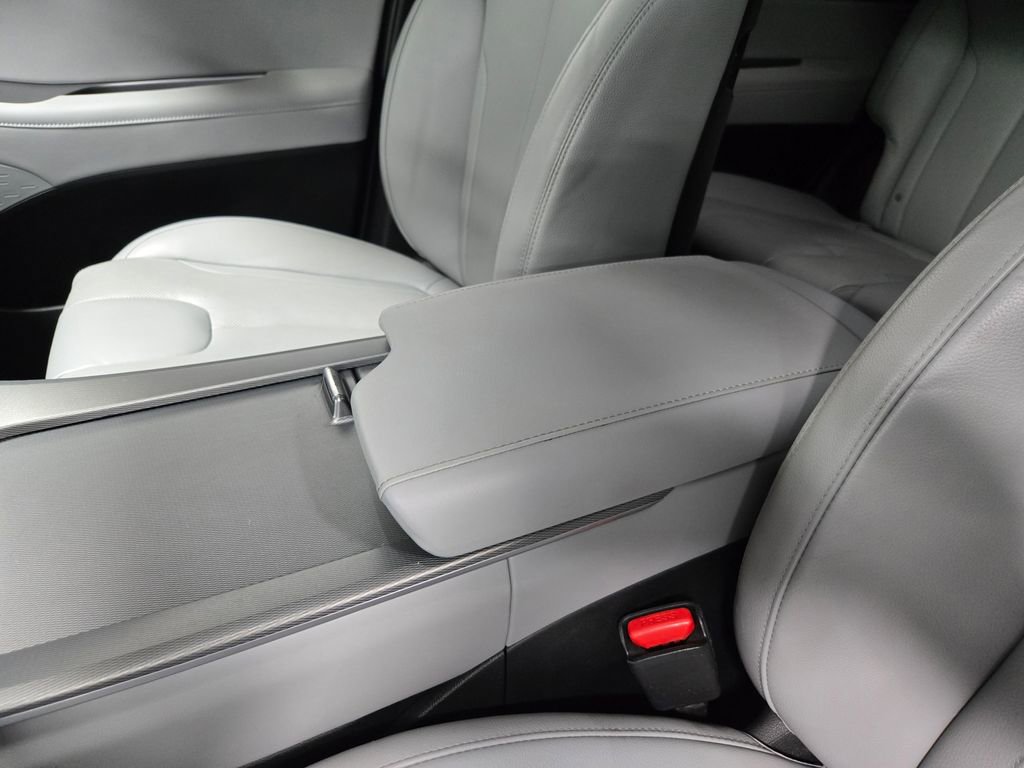 Used 2022 Hyundai Palisade SEL w/ 8P Bench Seat Package image 32