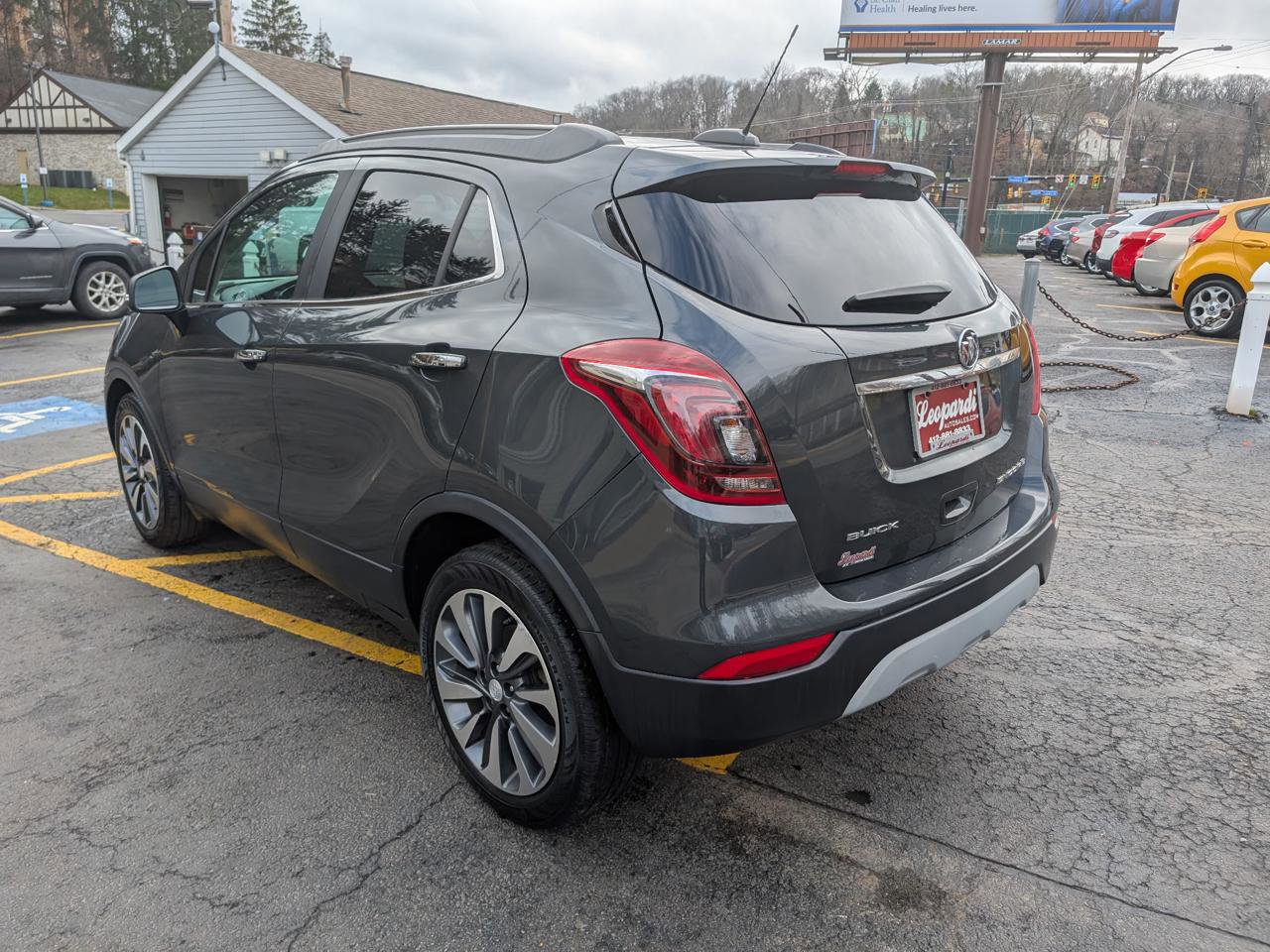 Used 2018 Buick Encore Preferred image 5