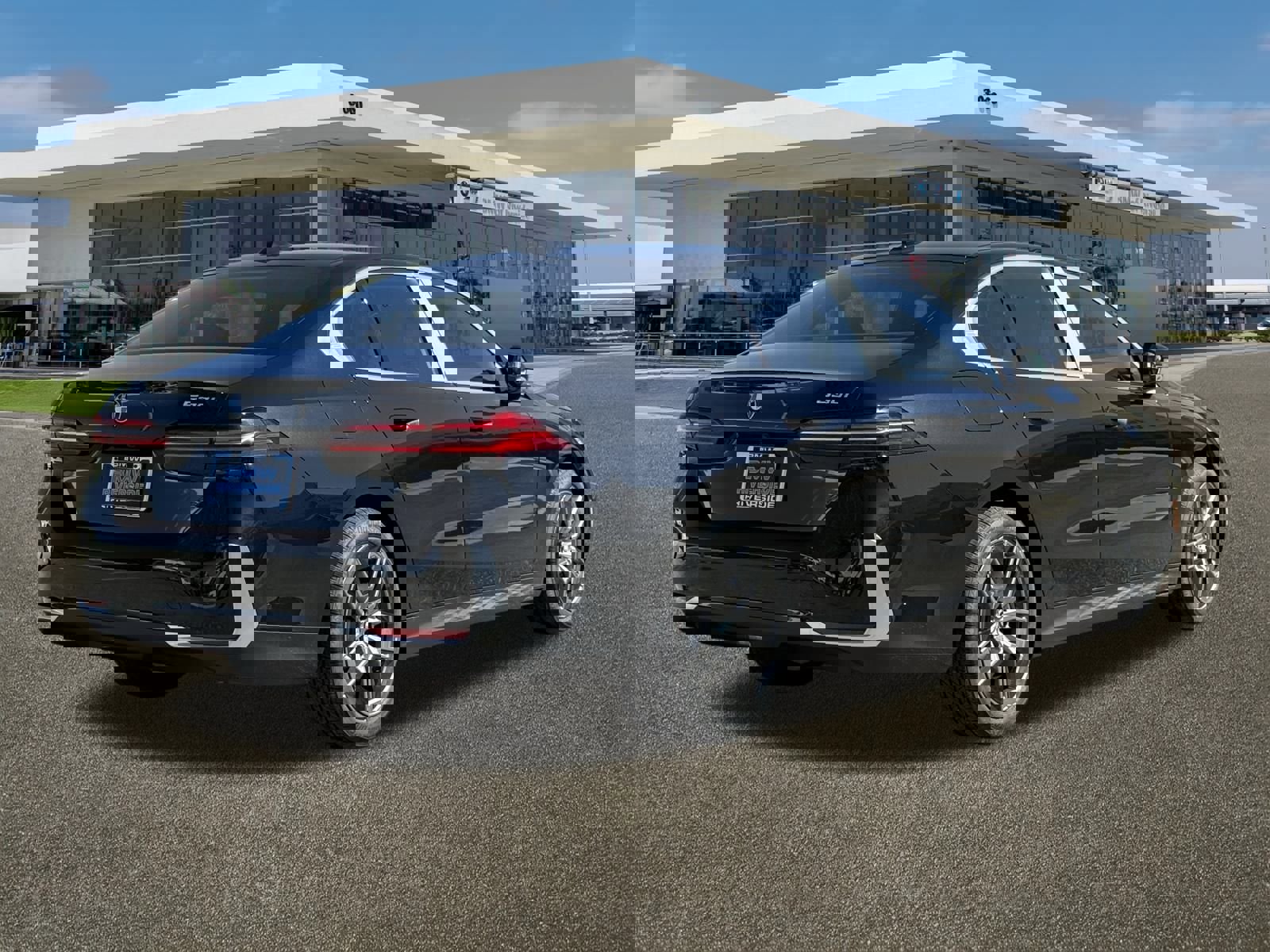 New 2026 BMW 530i w/ Convenience Package image 8