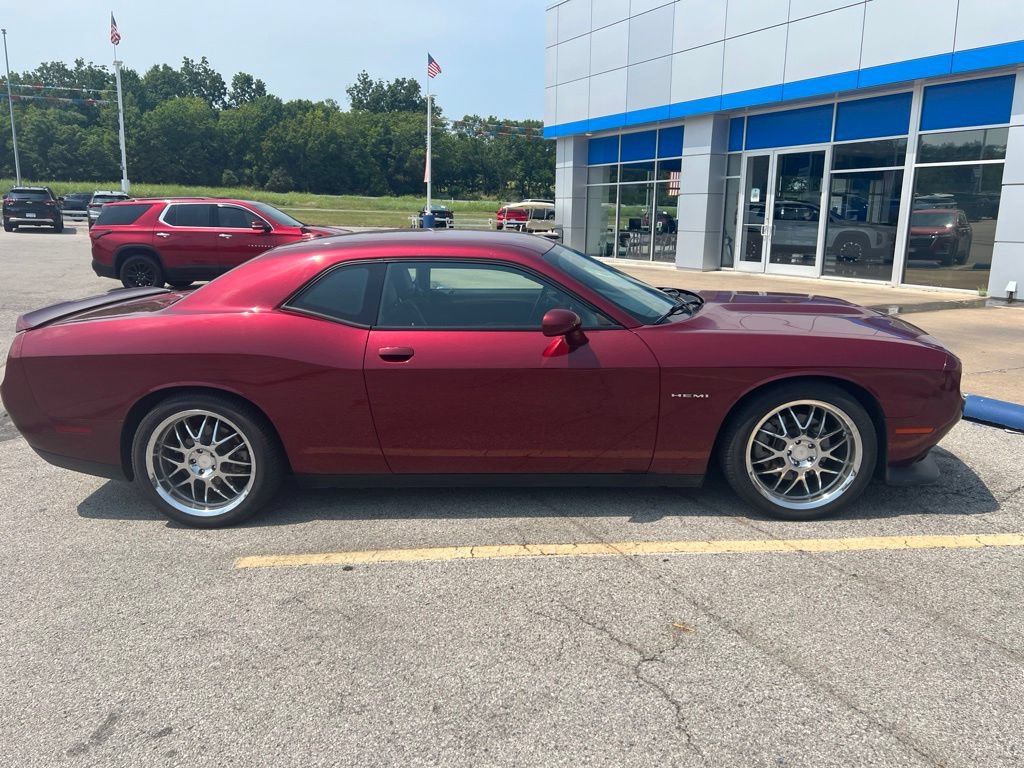 Used 2022 Dodge Challenger R/T w/ Plus Package RWD image 4