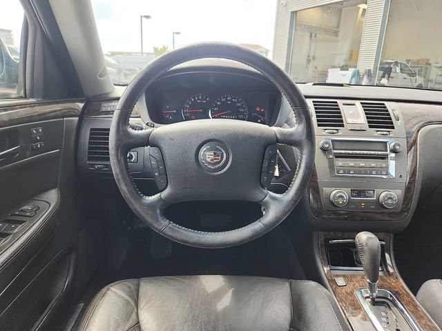 Used 2010 Cadillac DTS Luxury FWD image 9