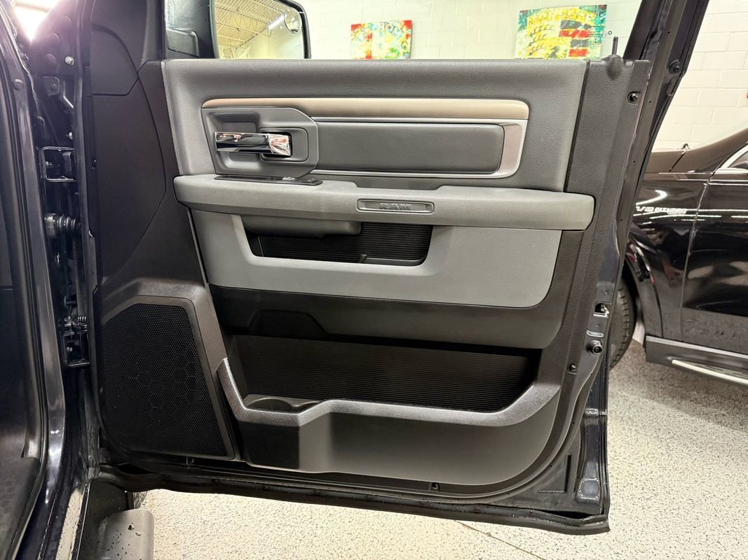 Used 2016 RAM 1500 Classic SLT image 18