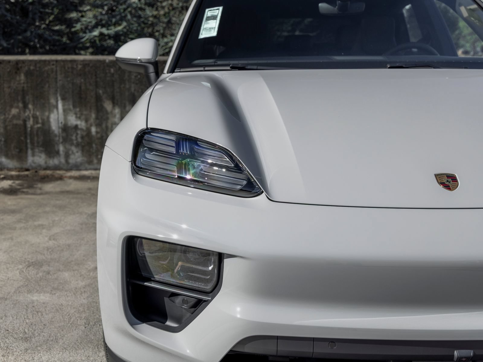 New 2026 Porsche Macan Electric RWD image 14
